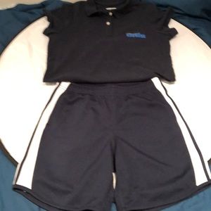 Short and short sleeves top for teenager or petite